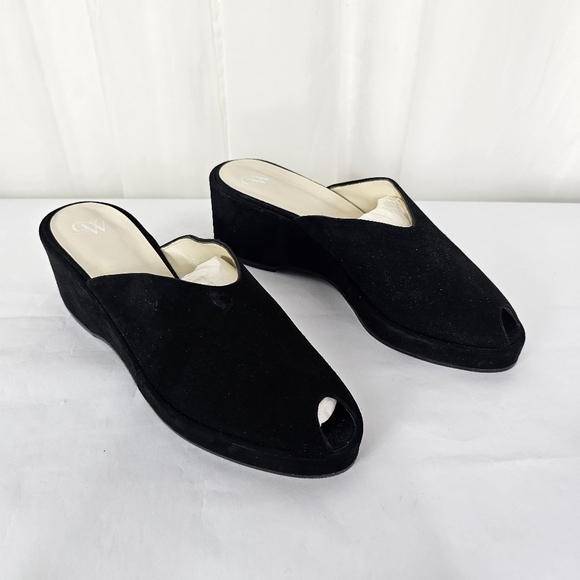 Clifford & Wills Shoes - Vintage deadstock Clifford & Wills black suede leather open toe wedge mule 7.5